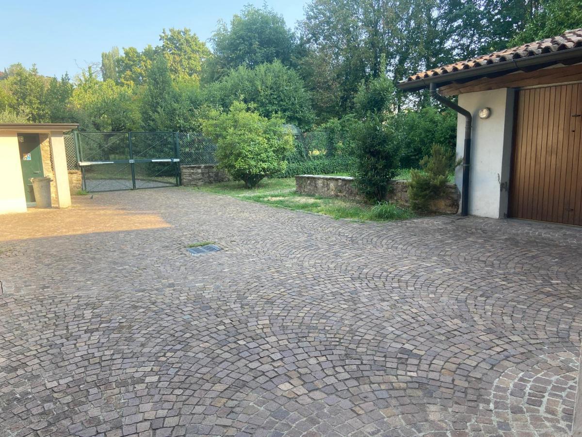 Cascina Cavalli Astino Villa Bergamo Bagian luar foto