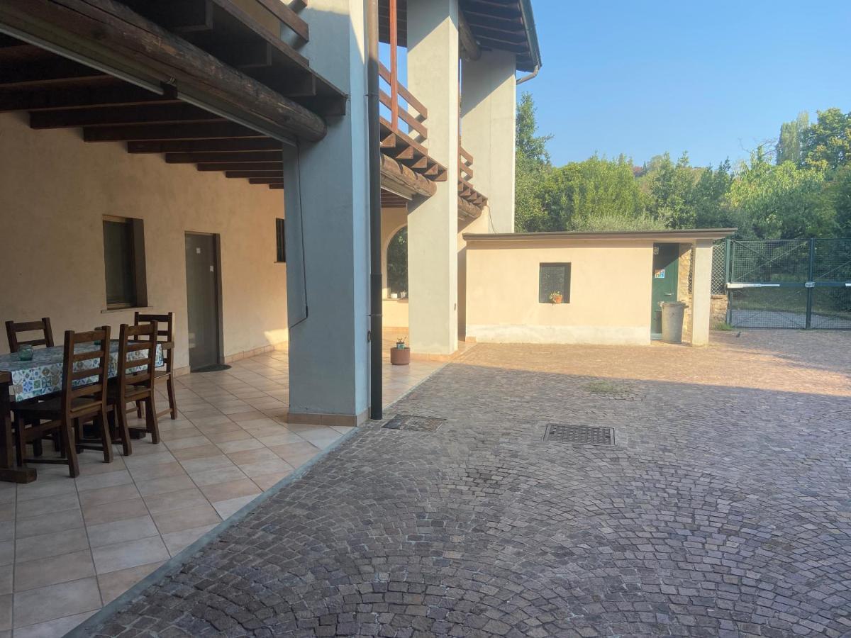 Cascina Cavalli Astino Villa Bergamo Bagian luar foto
