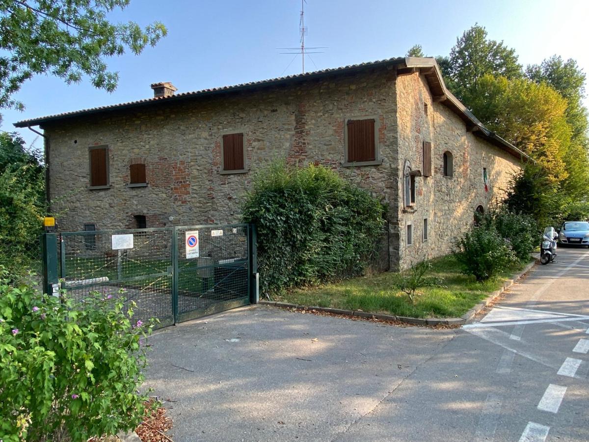 Cascina Cavalli Astino Villa Bergamo Bagian luar foto